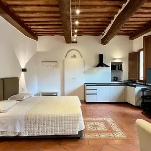 Regis Lejlighedshotel 2*