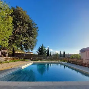 Hotel apartamentowy Hills *