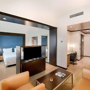 Otel Nh 4*