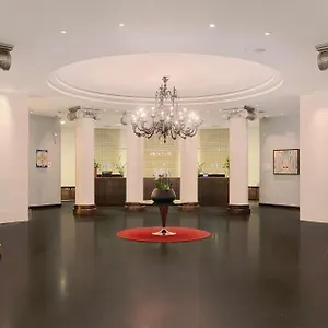 Nh Hotel 4*