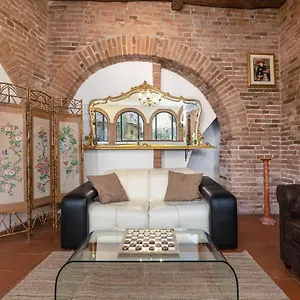 Il Chiostro Appartamento *