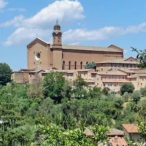 Pantaneto - Palazzo Bulgarini Bed & Breakfast 2*